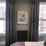 Lil's On The Waterfront 3* York