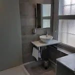 Hotel Lil's On The Waterfront 3*